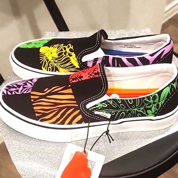 Vans X Crayola Sneaker Collection - Picture 11 of 12